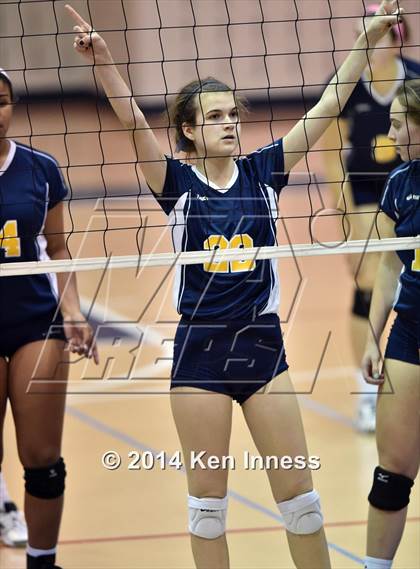 Thumbnail 2 in Merion Mercy Academy vs Villa Maria Academy (District 1 AA Smifinal) photogallery.