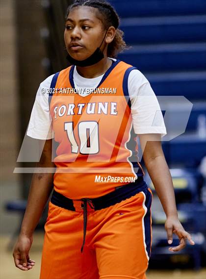 Thumbnail 1 in Fortune Early College @ Rosemont (Rosemont Tournament) photogallery.