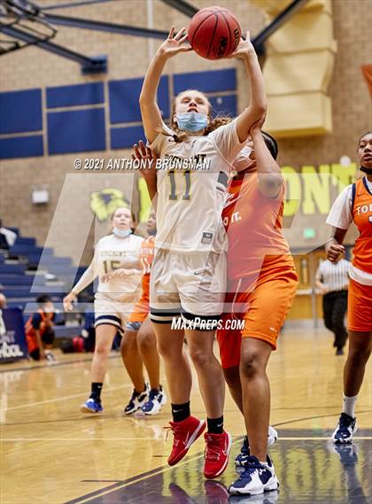 Thumbnail 2 in Fortune Early College @ Rosemont (Rosemont Tournament) photogallery.
