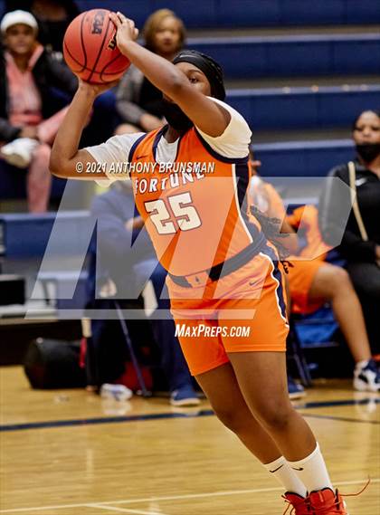Thumbnail 3 in Fortune Early College @ Rosemont (Rosemont Tournament) photogallery.