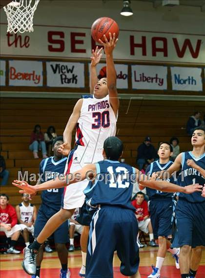 Thumbnail 3 in Liberty vs. North Torrance (Sea Hawk Classic)  photogallery.