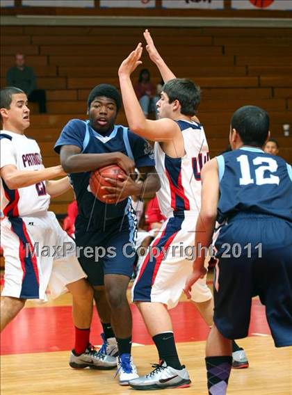 Thumbnail 2 in Liberty vs. North Torrance (Sea Hawk Classic)  photogallery.