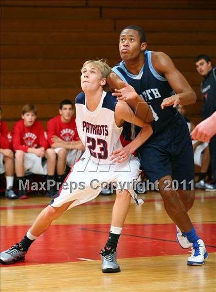 Thumbnail 3 in Liberty vs. North Torrance (Sea Hawk Classic)  photogallery.