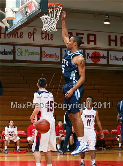Thumbnail 2 in Liberty vs. North Torrance (Sea Hawk Classic)  photogallery.