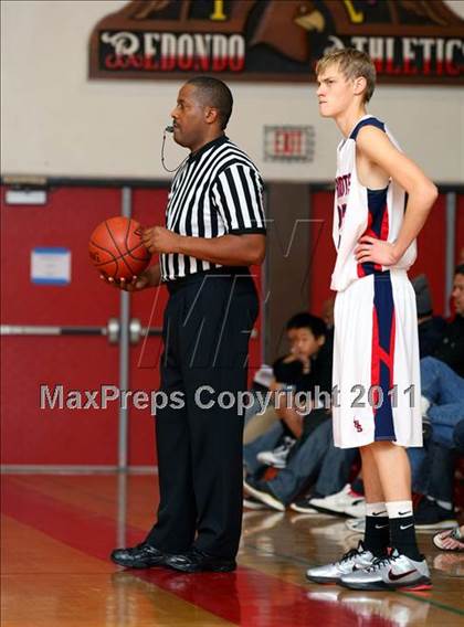 Thumbnail 2 in Liberty vs. North Torrance (Sea Hawk Classic)  photogallery.