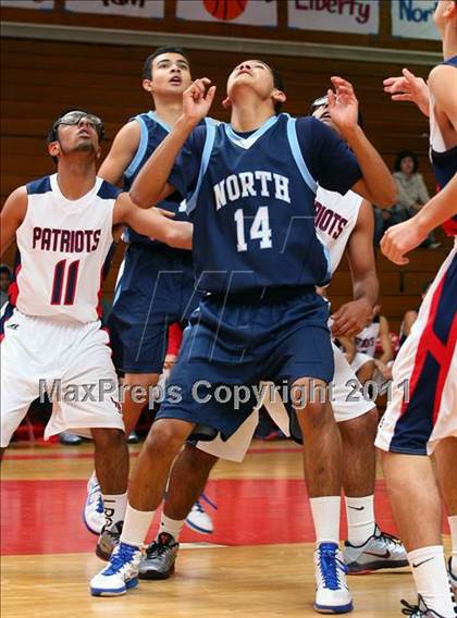 Thumbnail 2 in Liberty vs. North Torrance (Sea Hawk Classic)  photogallery.