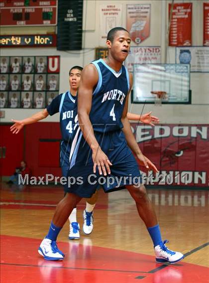 Thumbnail 2 in Liberty vs. North Torrance (Sea Hawk Classic)  photogallery.