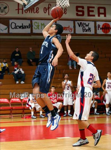 Thumbnail 2 in Liberty vs. North Torrance (Sea Hawk Classic)  photogallery.