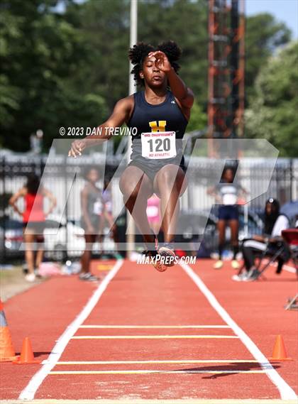 Thumbnail 3 in VHSL T&F State Championships - Class 5/6 (Long Jump) photogallery.