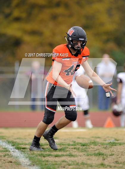 Thumbnail 3 in Herrin vs Tolono (Unity) (IHSA 4A Playoffs - 2nd Round) photogallery.