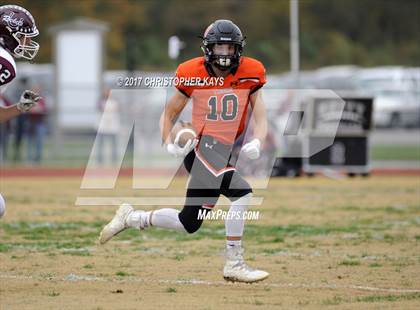 Thumbnail 2 in Herrin vs Tolono (Unity) (IHSA 4A Playoffs - 2nd Round) photogallery.