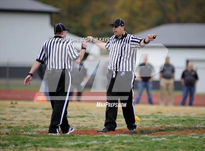 Thumbnail 1 in Herrin vs Tolono (Unity) (IHSA 4A Playoffs - 2nd Round) photogallery.