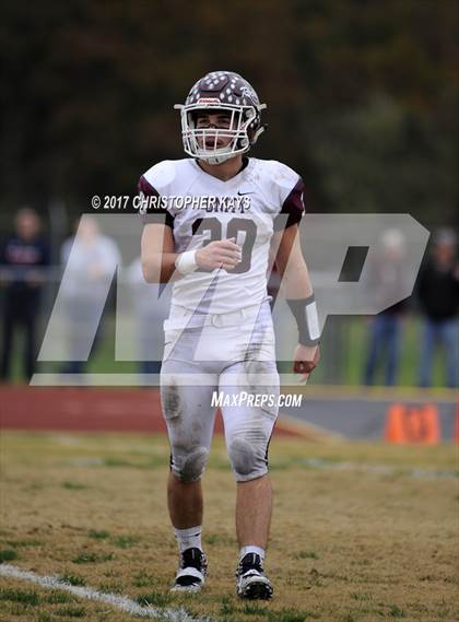 Thumbnail 3 in Herrin vs Tolono (Unity) (IHSA 4A Playoffs - 2nd Round) photogallery.