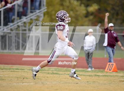 Thumbnail 1 in Herrin vs Tolono (Unity) (IHSA 4A Playoffs - 2nd Round) photogallery.