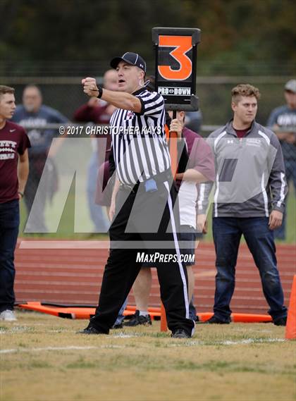Thumbnail 3 in Herrin vs Tolono (Unity) (IHSA 4A Playoffs - 2nd Round) photogallery.