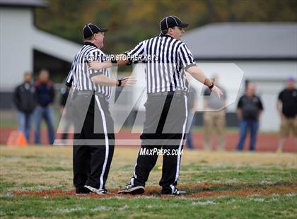 Thumbnail 3 in Herrin vs Tolono (Unity) (IHSA 4A Playoffs - 2nd Round) photogallery.
