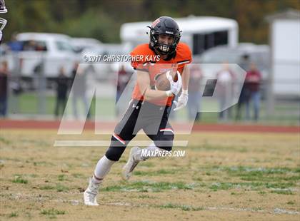 Thumbnail 2 in Herrin vs Tolono (Unity) (IHSA 4A Playoffs - 2nd Round) photogallery.