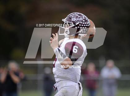 Thumbnail 3 in Herrin vs Tolono (Unity) (IHSA 4A Playoffs - 2nd Round) photogallery.
