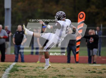 Thumbnail 1 in Herrin vs Tolono (Unity) (IHSA 4A Playoffs - 2nd Round) photogallery.