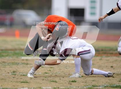 Thumbnail 2 in Herrin vs Tolono (Unity) (IHSA 4A Playoffs - 2nd Round) photogallery.