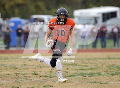 Thumbnail 1 in Herrin vs Tolono (Unity) (IHSA 4A Playoffs - 2nd Round) photogallery.