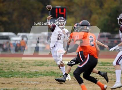 Thumbnail 3 in Herrin vs Tolono (Unity) (IHSA 4A Playoffs - 2nd Round) photogallery.