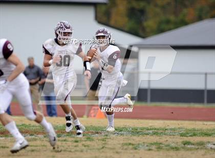 Thumbnail 2 in Herrin vs Tolono (Unity) (IHSA 4A Playoffs - 2nd Round) photogallery.
