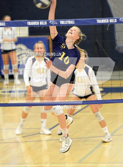 Thumbnail 2 in Crean Lutheran @ Trabuco Hills photogallery.