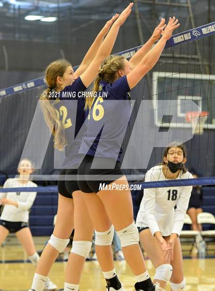Thumbnail 1 in Crean Lutheran @ Trabuco Hills photogallery.