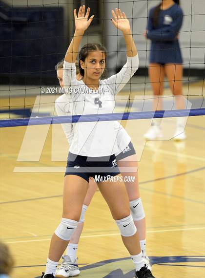 Thumbnail 2 in Crean Lutheran @ Trabuco Hills photogallery.