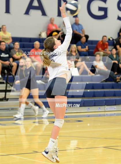 Thumbnail 2 in Crean Lutheran @ Trabuco Hills photogallery.