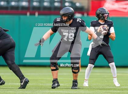Thumbnail 3 in Bishop McGuinness @ Bishop Lynch (Catholic Bowl) photogallery.