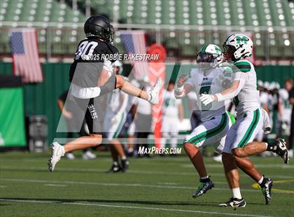 Thumbnail 3 in Bishop McGuinness @ Bishop Lynch (Catholic Bowl) photogallery.