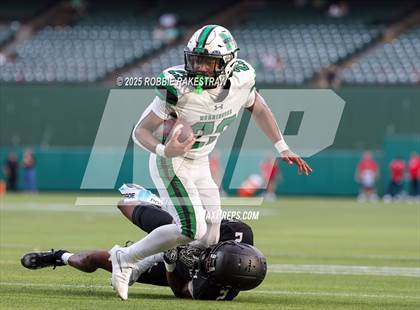 Thumbnail 3 in Bishop McGuinness @ Bishop Lynch (Catholic Bowl) photogallery.