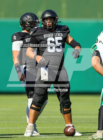 Thumbnail 1 in Bishop McGuinness @ Bishop Lynch (Catholic Bowl) photogallery.