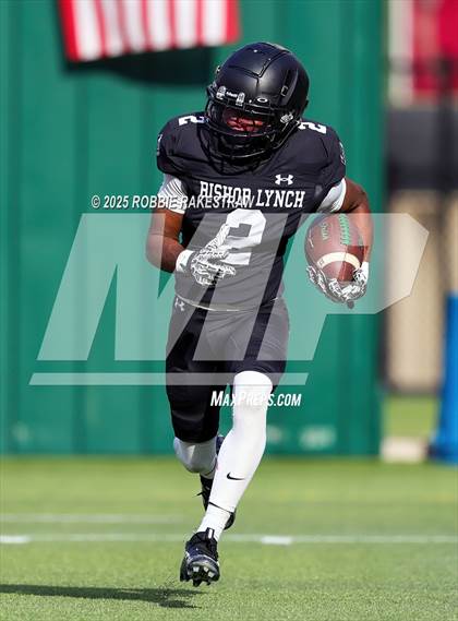 Thumbnail 1 in Bishop McGuinness @ Bishop Lynch (Catholic Bowl) photogallery.