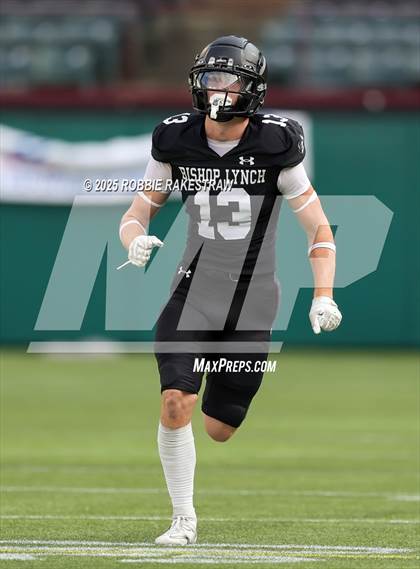 Thumbnail 2 in Bishop McGuinness @ Bishop Lynch (Catholic Bowl) photogallery.