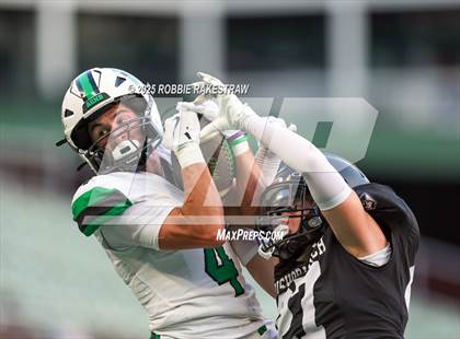 Thumbnail 3 in Bishop McGuinness @ Bishop Lynch (Catholic Bowl) photogallery.