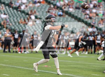 Thumbnail 1 in Bishop McGuinness @ Bishop Lynch (Catholic Bowl) photogallery.