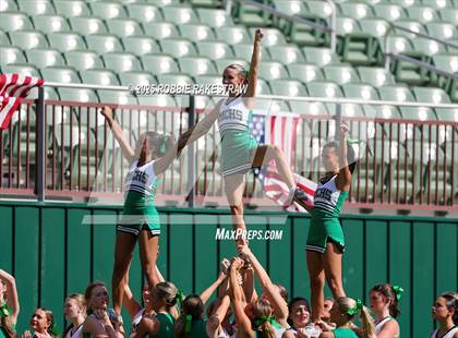 Thumbnail 3 in Bishop McGuinness @ Bishop Lynch (Catholic Bowl) photogallery.