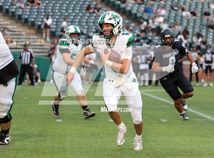 Thumbnail 3 in Bishop McGuinness @ Bishop Lynch (Catholic Bowl) photogallery.