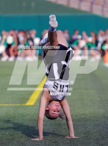Thumbnail 2 in Bishop McGuinness @ Bishop Lynch (Catholic Bowl) photogallery.