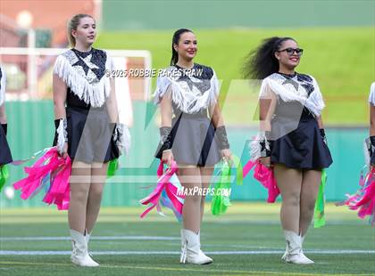 Thumbnail 3 in Bishop McGuinness @ Bishop Lynch (Catholic Bowl) photogallery.