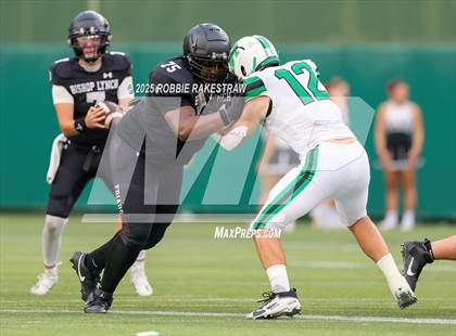 Thumbnail 1 in Bishop McGuinness @ Bishop Lynch (Catholic Bowl) photogallery.