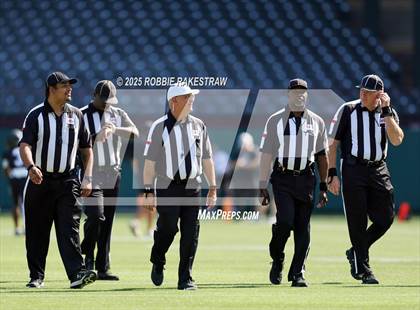 Thumbnail 1 in Bishop McGuinness @ Bishop Lynch (Catholic Bowl) photogallery.