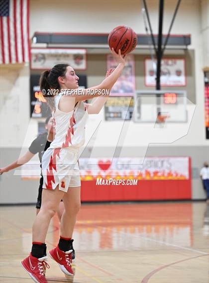 Thumbnail 2 in Tokay @ Lodi photogallery.