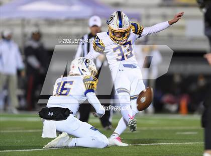 Thumbnail 2 in Olentangy @ Perry (OHSAA D2 Regional Semifinals) photogallery.