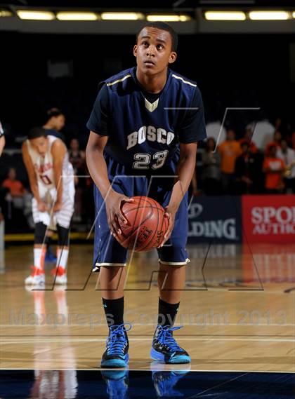 Thumbnail 2 in St. John Bosco vs. Chaminade (CIF SS D3A Final) photogallery.