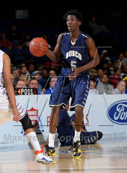 Thumbnail 1 in St. John Bosco vs. Chaminade (CIF SS D3A Final) photogallery.