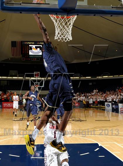 Thumbnail 1 in St. John Bosco vs. Chaminade (CIF SS D3A Final) photogallery.